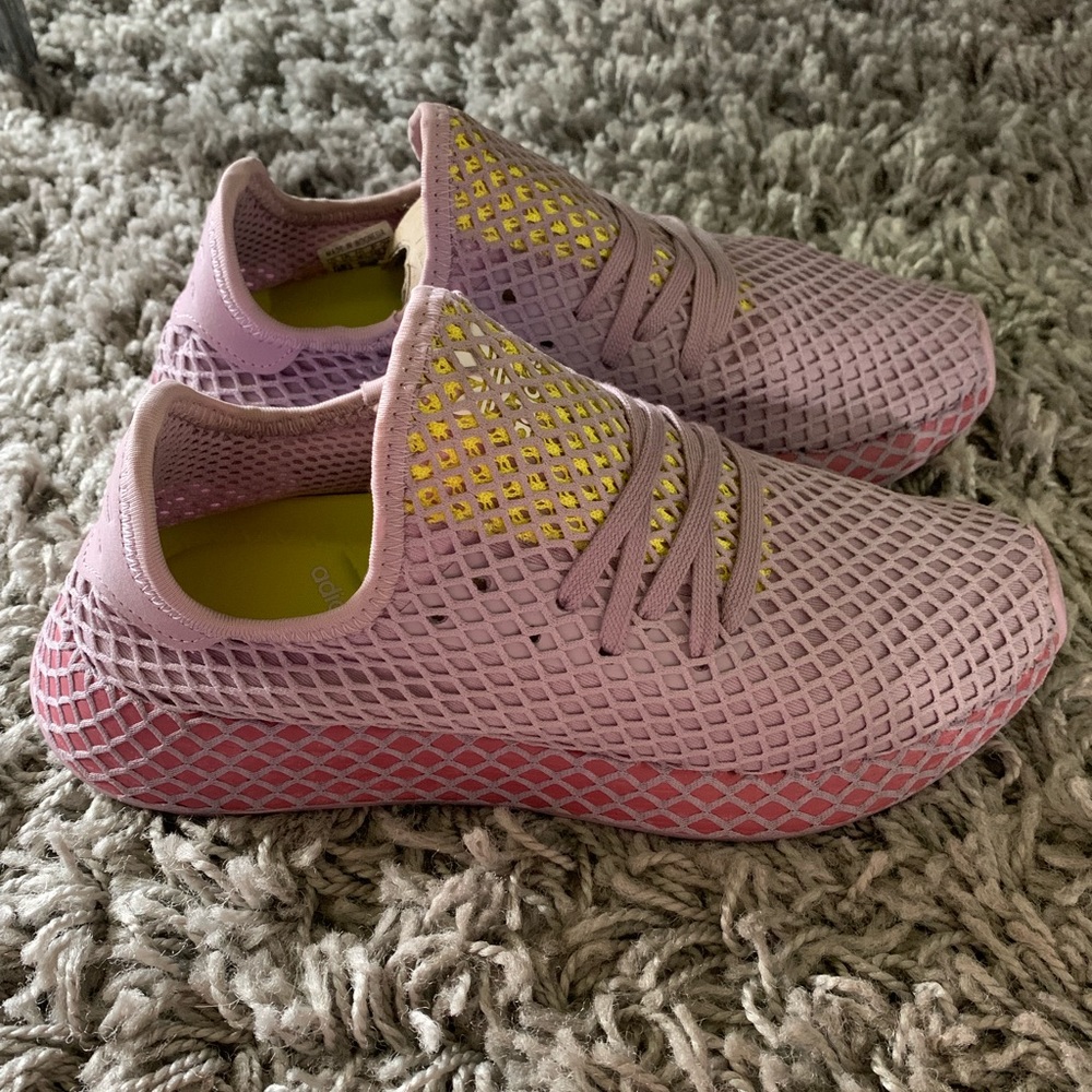 Adidas Deerupt Runner Sneakers